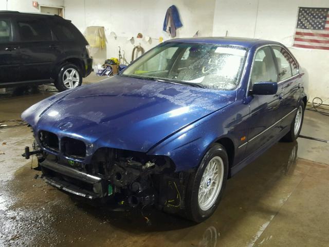 WBADM634XYGU27693 - 2000 BMW 528 I AUTO BLUE photo 2