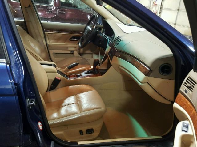 WBADM634XYGU27693 - 2000 BMW 528 I AUTO BLUE photo 5