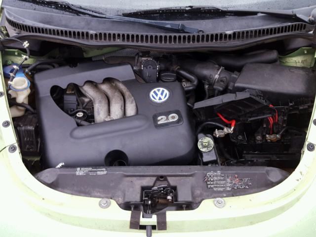 3VWCB21C52M442393 - 2002 VOLKSWAGEN NEW BEETLE 绿色 照片 7