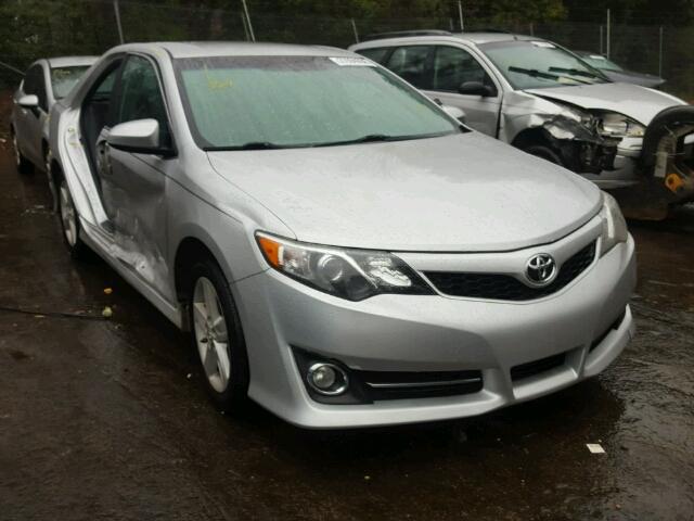 4T1BF1FK2CU106657 - 2012 TOYOTA CAMRY BASE SILVER photo 1