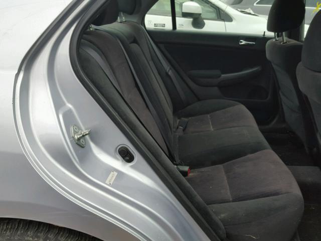 1HGCM564X5A063957 - 2005 HONDA ACCORD LX GRAY photo 6