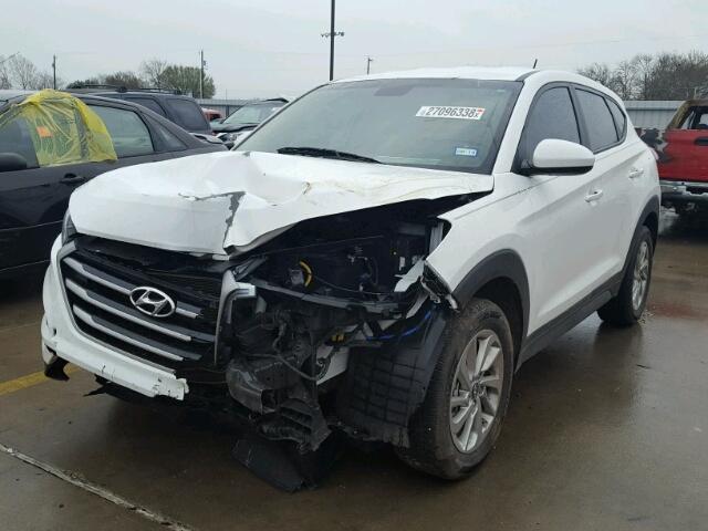 KM8J23A45HU546620 - 2017 HYUNDAI TUCSON SE WHITE photo 2