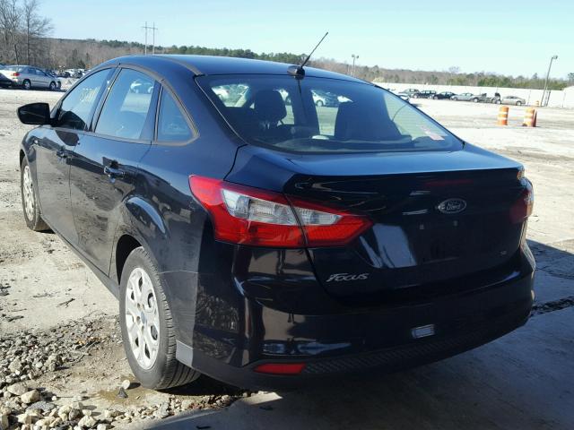 1FAHP3F28CL258378 - 2012 FORD FOCUS SE BLACK photo 3