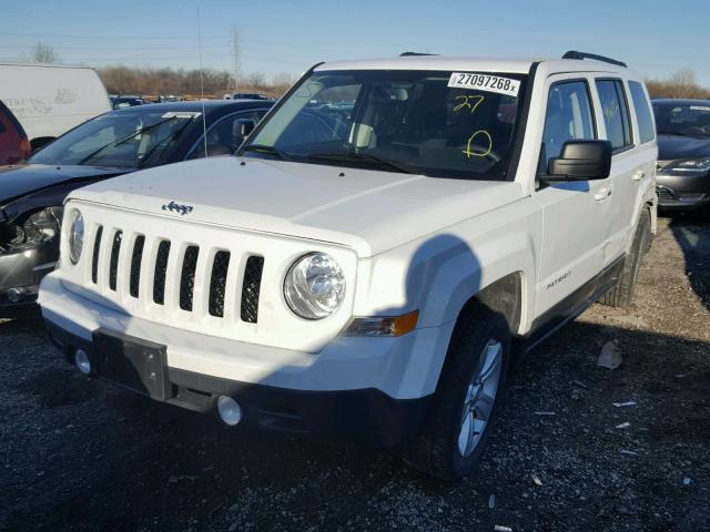 1C4NJPFA4GD543057 - 2016 JEEP PATRIOT LA WHITE photo 2