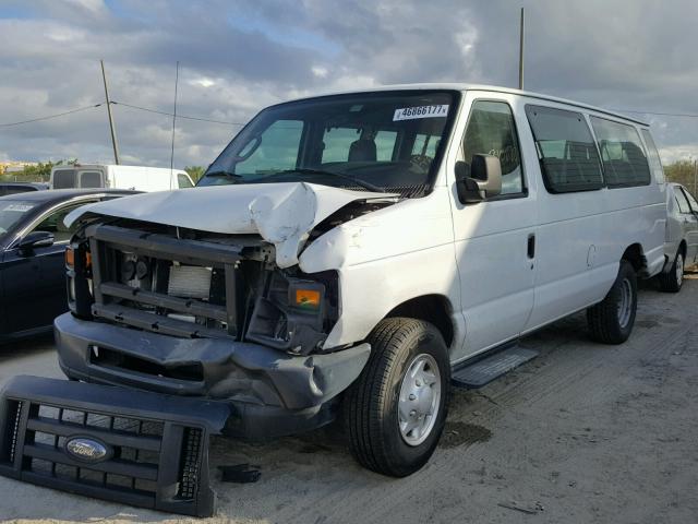 1FBSS3BLXCDA37229 - 2012 FORD ECONOLINE WHITE photo 2