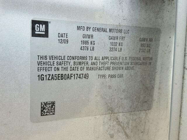 1G1ZA5EB0AF174749 - 2010 CHEVROLET MALIBU LS ვერცხლისფერი ფოტო 10