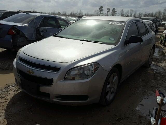 1G1ZA5EB0AF174749 - 2010 CHEVROLET MALIBU LS ვერცხლისფერი ფოტო 2