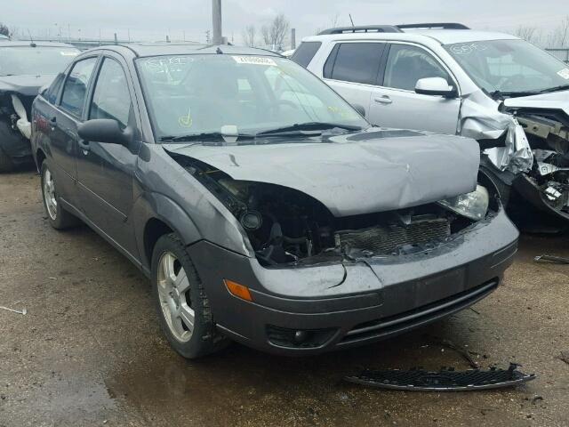 1FAHP34N57W243726 - 2007 FORD FOCUS ZX4 GRAY photo 1