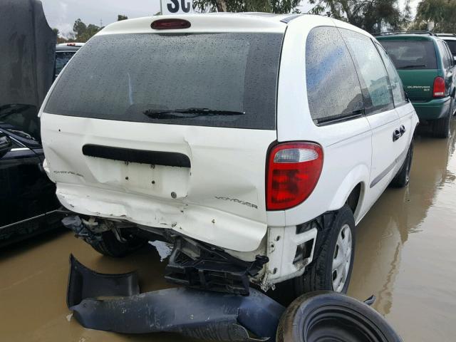 1C4GJ25B12B516523 - 2002 CHRYSLER VOYAGER WHITE photo 4