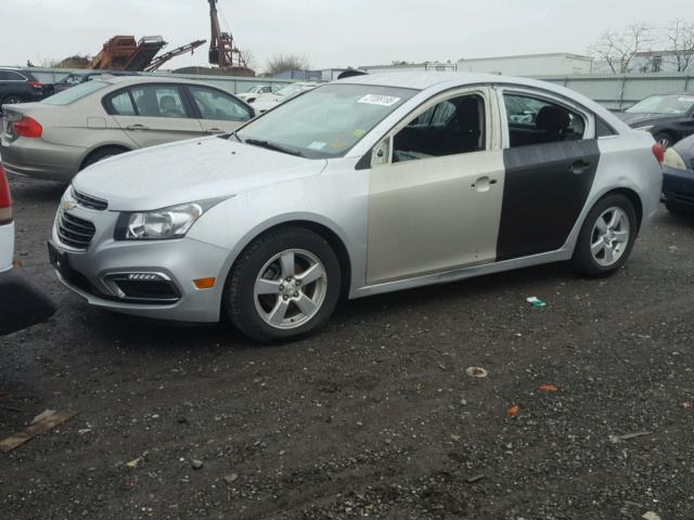 1G1PC5SB8F7139271 - 2015 CHEVROLET CRUZE LT SILVER photo 2