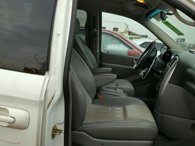 2D4GP44L77R204027 - 2007 DODGE GRAND CARA WHITE photo 5