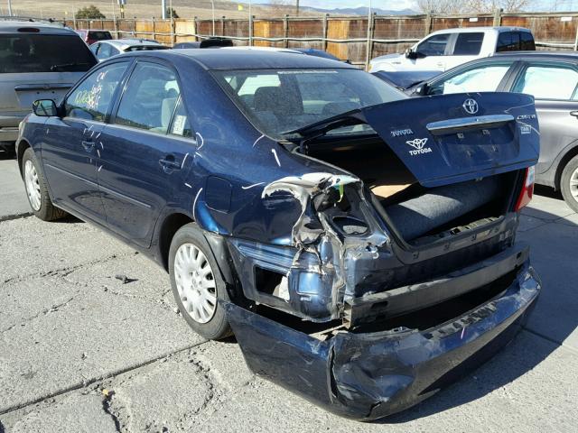 4T1BE32K63U218947 - 2003 TOYOTA CAMRY LE BLUE photo 3