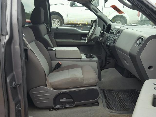 1FTPX04546KB73145 - 2006 FORD F150 GRAY photo 5