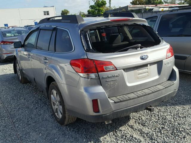 4S4BRBJC8B3331960 - 2011 SUBARU OUTBACK 2. SILVER photo 3