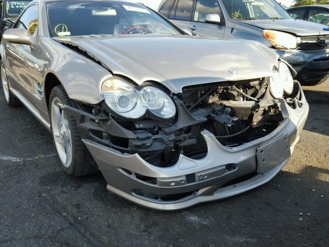 WDBSK75F53F038655 - 2003 MERCEDES-BENZ SL 500R GRAY photo 9