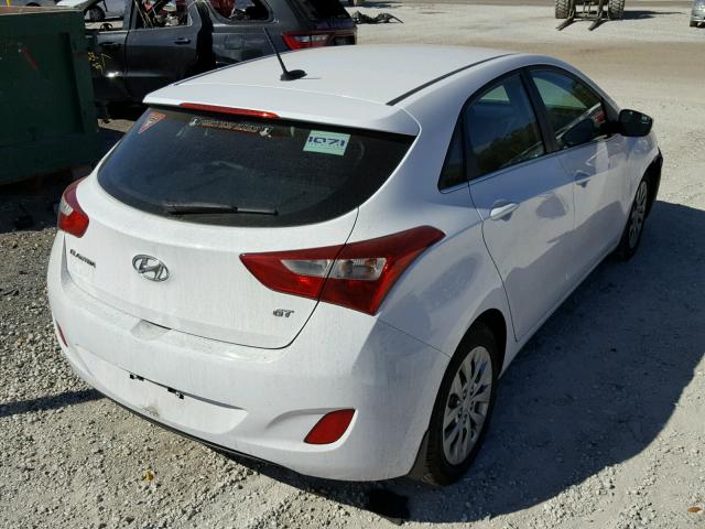 KMHD35LH1GU256086 - 2016 HYUNDAI ELANTRA GT WHITE photo 4