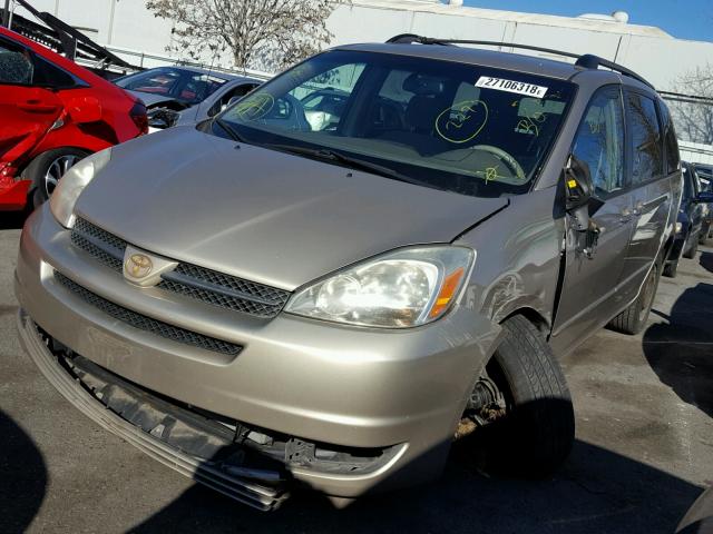 5TDZA23C35S341547 - 2005 TOYOTA SIENNA CE BEIGE photo 2