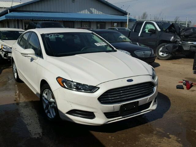 1FA6P0HD4F5105770 - 2015 FORD FUSION SE WHITE photo 1