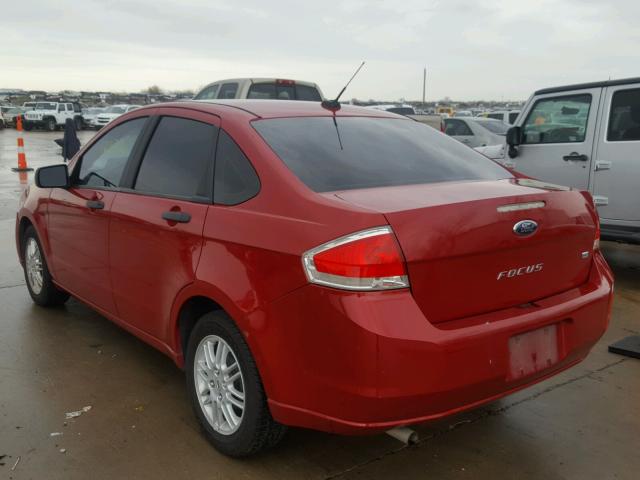 1FAHP3FN8AW270472 - 2010 FORD FOCUS SE BURGUNDY photo 3