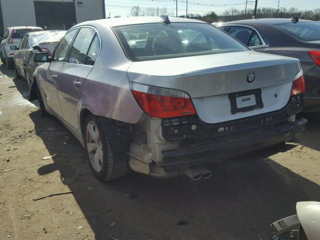 WBANF33506CB86353 - 2006 BMW 525 XI Արծաթագույն լուսանկար 3