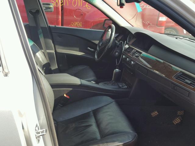 WBANF33506CB86353 - 2006 BMW 525 XI Արծաթագույն լուսանկար 5
