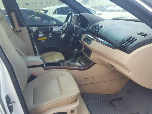 5UXFB53534LV07325 - 2004 BMW X5 4.4I WHITE photo 5
