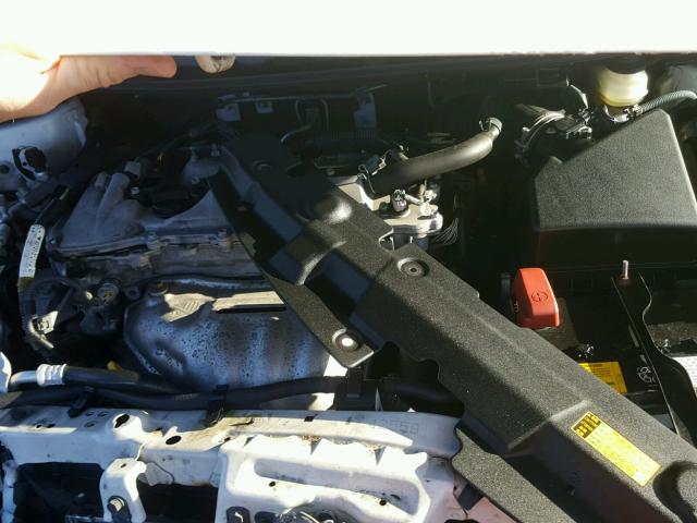 JTKJF5C73B3013201 - 2011 TOYOTA SCION TC 白色 照片 7