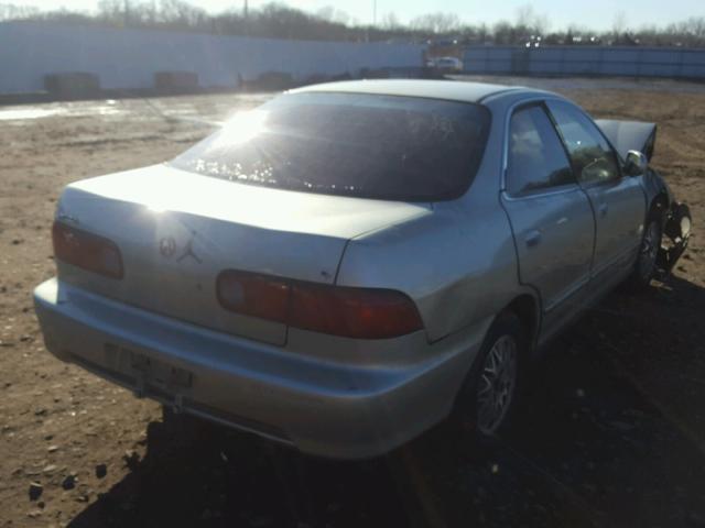 JH4DB7556WS005451 - 1998 ACURA INTEGRA LS SILVER photo 4