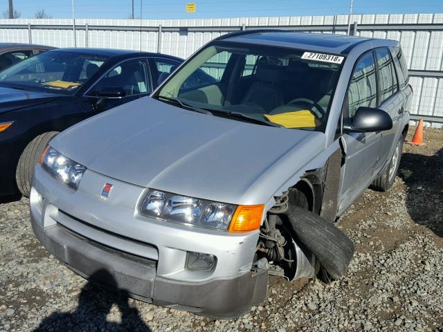 5GZCZ63B23S893122 - 2003 SATURN VUE SILVER photo 2