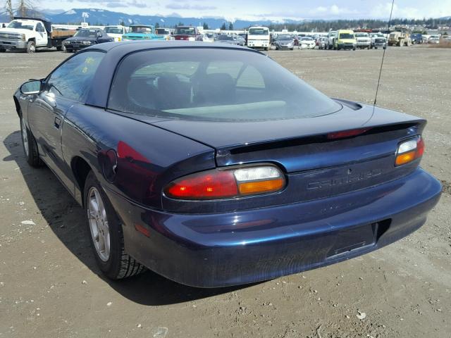 2G1FP22K812121724 - 2001 CHEVROLET CAMARO BLUE photo 3