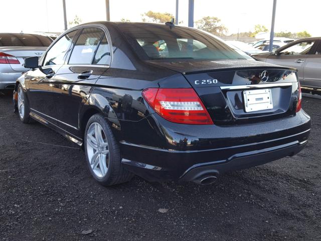 WDDGF4HB0CR214714 - 2012 MERCEDES-BENZ C 250 BLACK photo 3