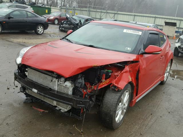 KMHTC6AE1DU115976 - 2013 HYUNDAI VELOSTER T RED photo 2