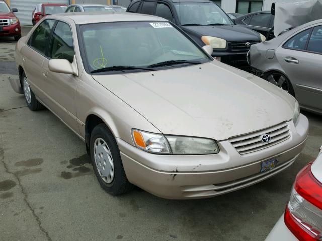 4T1BG22K3XU581006 - 1999 TOYOTA CAMRY CE TAN photo 1