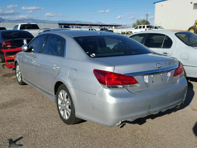 4T1BK3DB1CU459370 - 2012 TOYOTA AVALON BAS SILVER photo 3