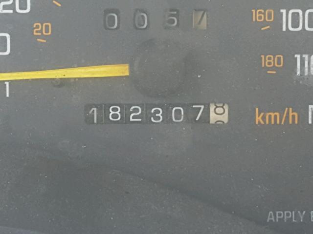 1G2WK52J5YF327062 - 2000 PONTIAC GRAND PRIX SILVER photo 8