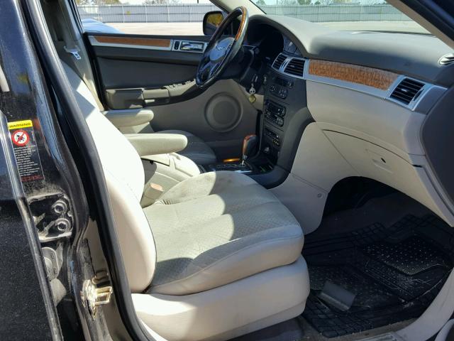 2C8GF784X5R502524 - 2005 CHRYSLER PACIFICA L შავი ფოტო 5