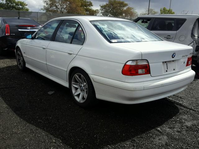 WBADT43492GY41627 - 2002 BMW 525 I AUTO WHITE photo 3