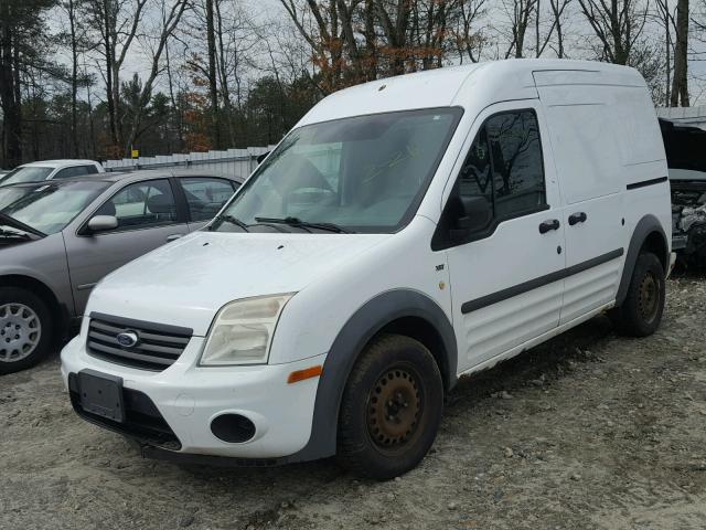 NM0LS7BN5BT045491 - 2011 FORD TRANSIT CO WHITE photo 2