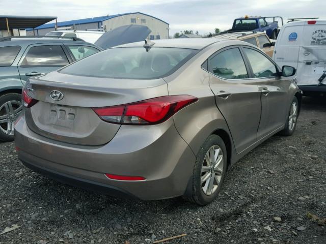 5NPDH4AE4FH603184 - 2015 HYUNDAI ELANTRA SE BROWN photo 4