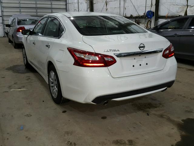 1N4AL3AP7HC250098 - 2017 NISSAN ALTIMA 2.5 WHITE photo 3