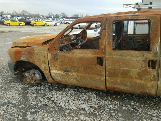 1FTSW31P84EA20235 - 2004 FORD F350 SRW S BURN photo 9