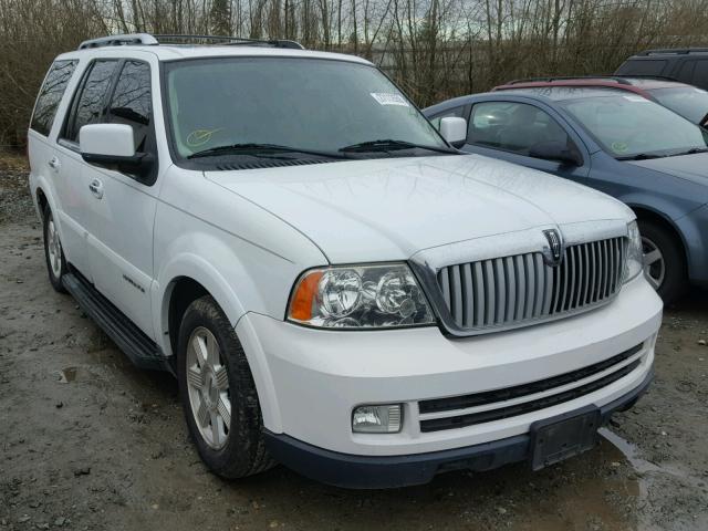 5LMFU28575LJ02646 - 2005 LINCOLN NAVIGATOR WHITE photo 1