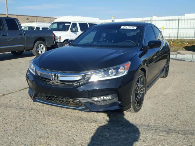 1HGCR2F11HA010719 - 2017 HONDA ACCORD SPO BLACK photo 2