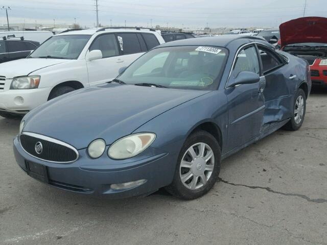 2G4WC582261115020 - 2006 BUICK LACROSSE C BLUE photo 2