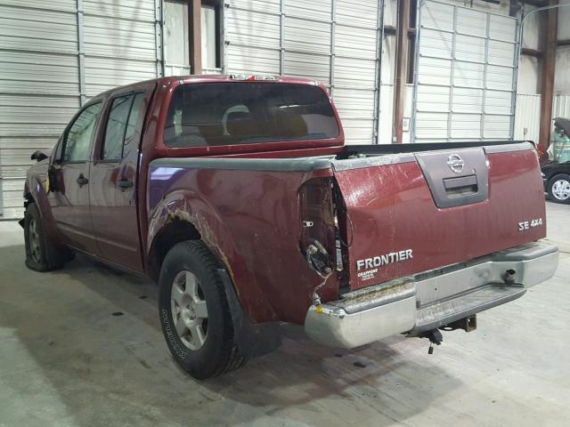 1N6AD07WX7C464017 - 2007 NISSAN FRONTIER C MAROON photo 3