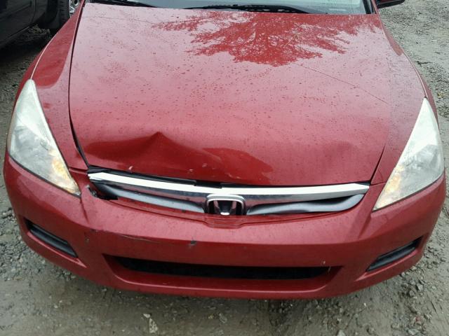 1HGCM56397A102726 - 2007 HONDA ACCORD SE RED photo 7