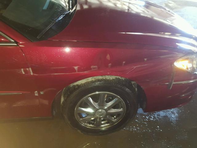 2G4WC582181171033 - 2008 BUICK LACROSSE C RED photo 9