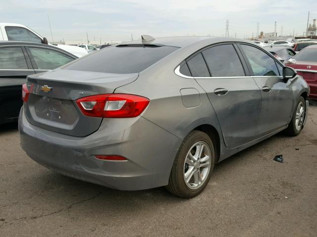 1G1BE5SM4H7127983 - 2017 CHEVROLET CRUZE LT GRAY photo 4