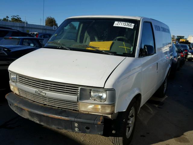 1GCDM19X24B104060 - 2004 CHEVROLET ASTRO WHITE photo 2