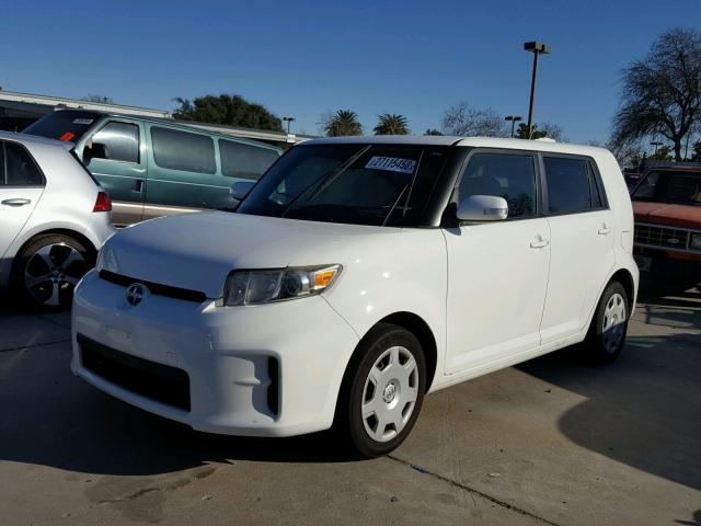 JTLZE4FE7CJ014581 - 2012 TOYOTA SCION XB 白色 照片 2